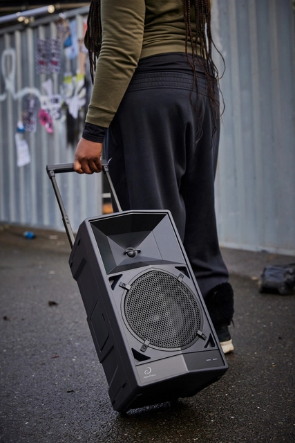AlphaTheta WAVE-EIGHT Active Loud Speaker 