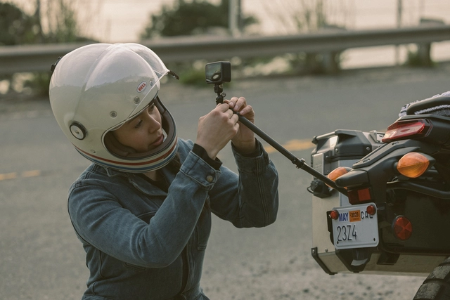 GoPro Boom + Bar Mount All GoPro HERO Cameras 