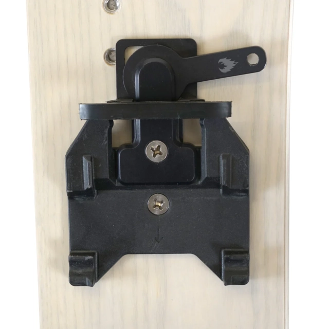 Nitro x Spark T1 Step Locker 