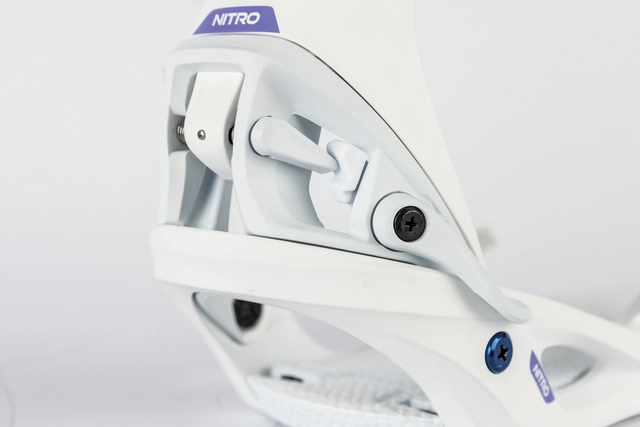 Nitro Step-On Womens White - L 