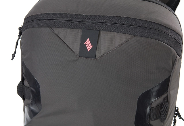 Nitro Rover 22 Backpack Raven 