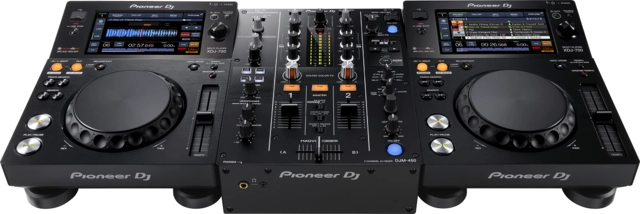 Pioneer DJ XDJ-700 Compact Digital Deck 