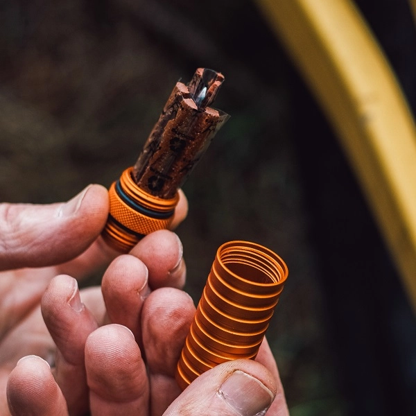 Peaty's Holeshot Tubeless Punc. Plug Kit Black 