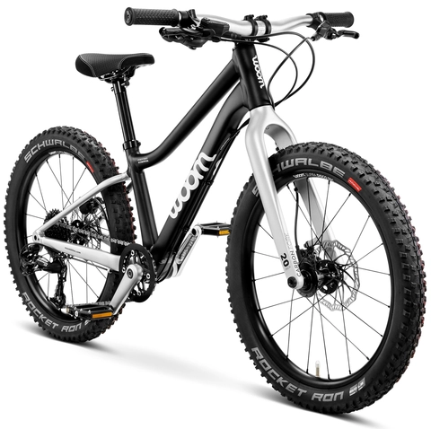 Woom OFF 4 20" Black 7,8kg, 6-8 år, 118-130cm