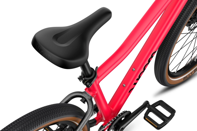 Woom Explore 6 26" Neon Pink, LTD EDT 9,3kg, 10-14 år, 140-165cm 
