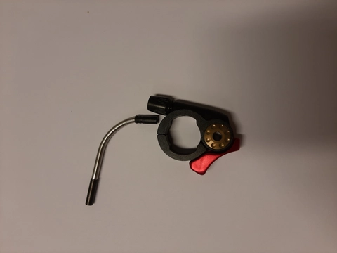 Kindshock lockout hendel for styre