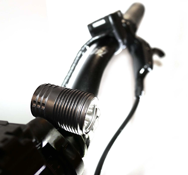 Lyktsett XSRY for elsykkel Yamaha / Bafang 