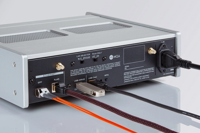 TEAC NT-507T Network Transport Silver 