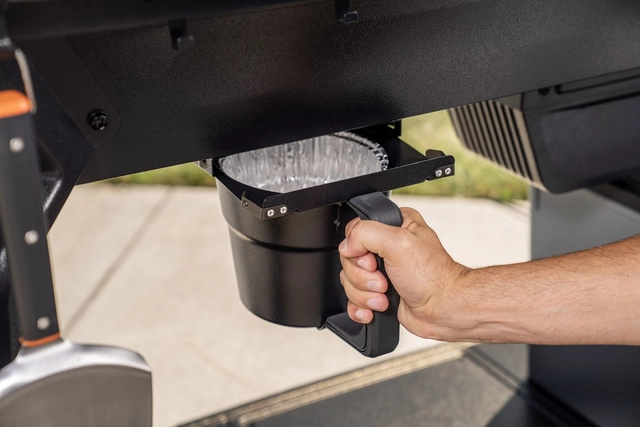 Traeger Woodridge Pro 